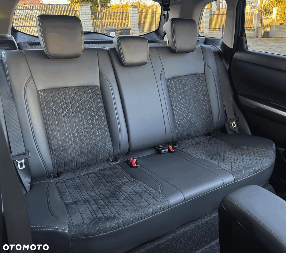 Suzuki Vitara 1.4 Boosterjet XLED Sun 4WD - 19