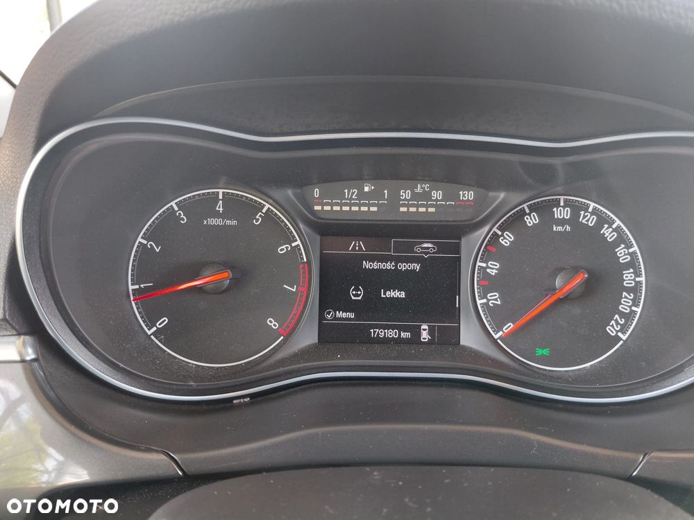 Opel Corsa 1.4 On - 15