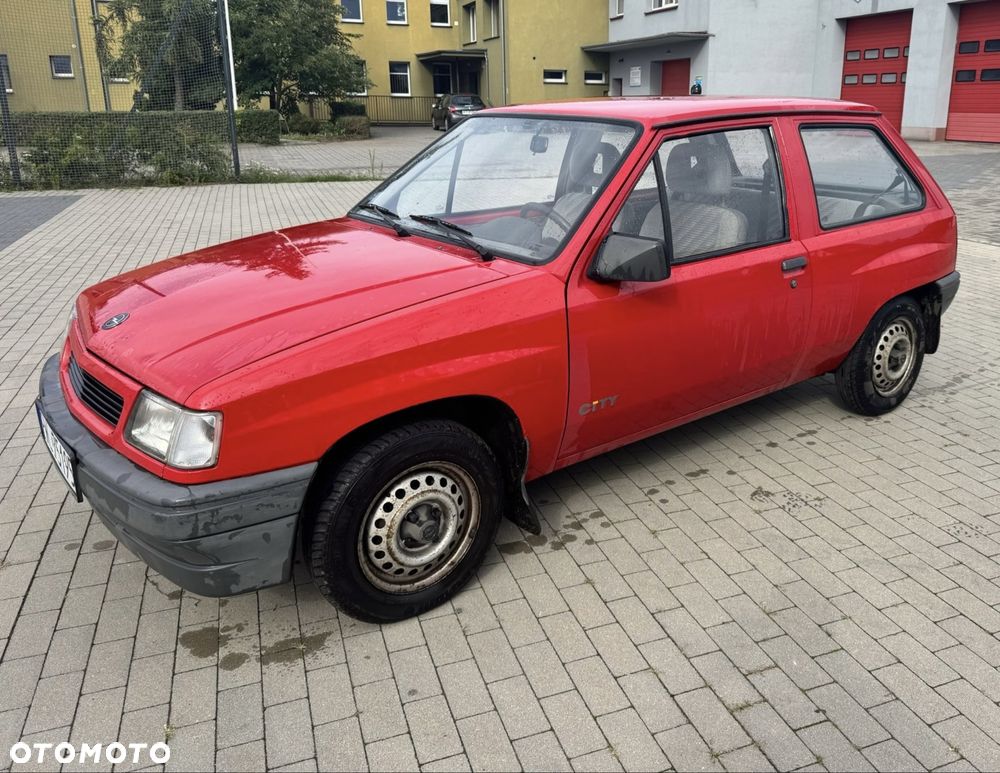 Opel Corsa - 1