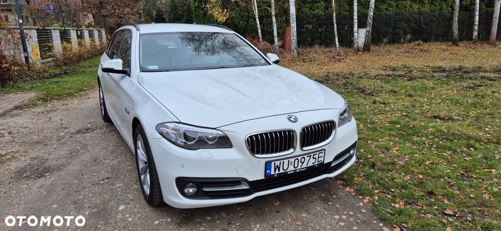 BMW Seria 5 520d xDrive Luxury Line - 1