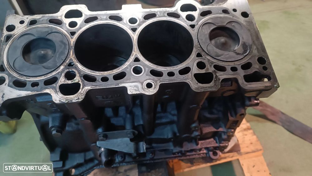 BLOCO DO MOTOR ARMADO COM CAMBOTA E PISTONS BMW 320D E46 2.0D 150CV 120D 320D 163CV 204D4 - 1