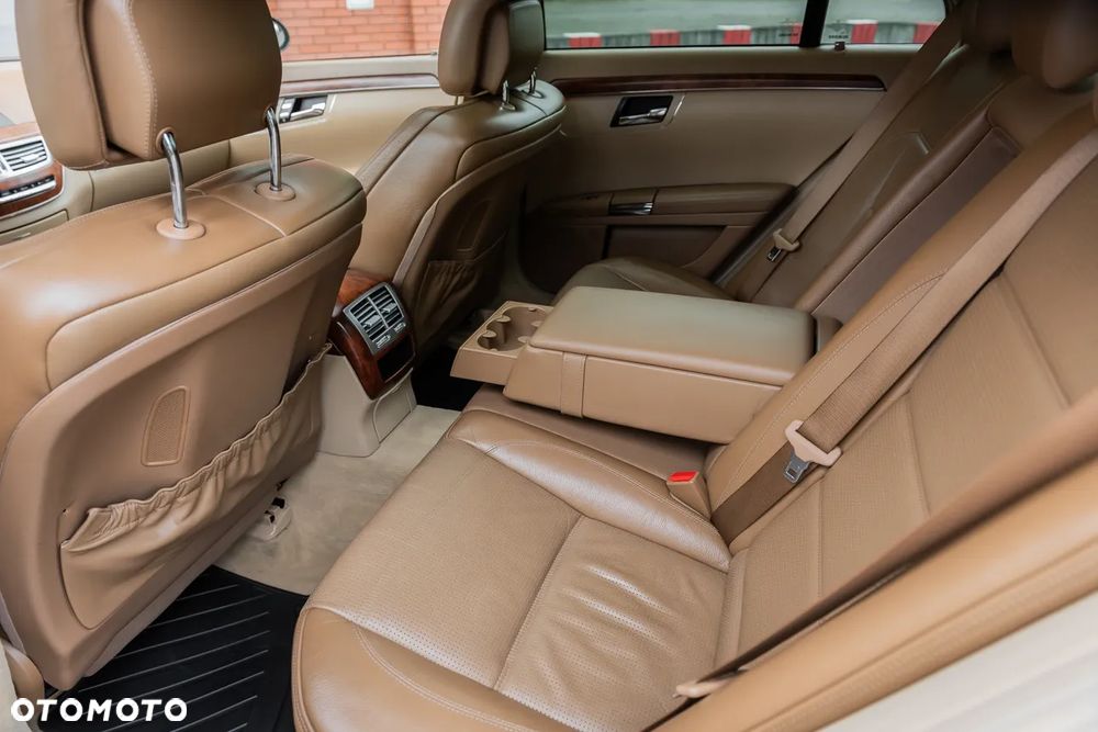 Mercedes-Benz Klasa S 63 AMG 7G-TRONIC - 27