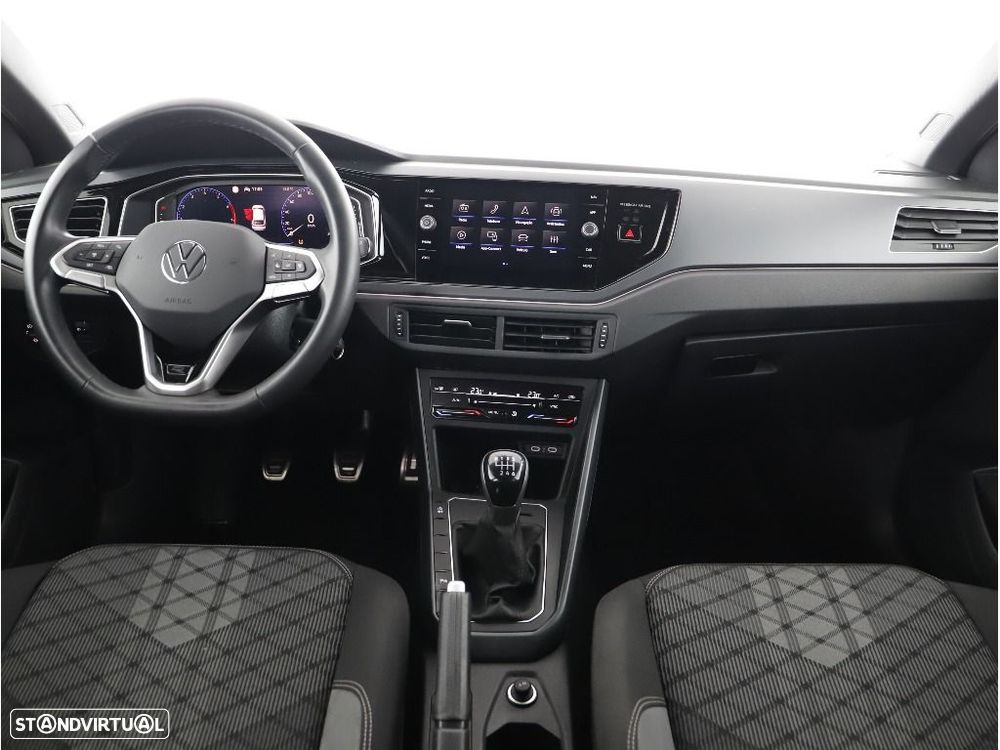 VW Taigo 1.0 TSI Urban - 24