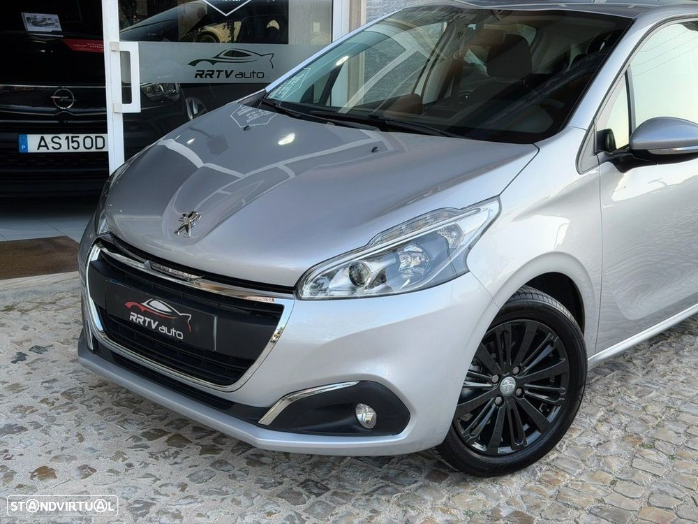 Peugeot 208 1.2 PureTech Style - 13