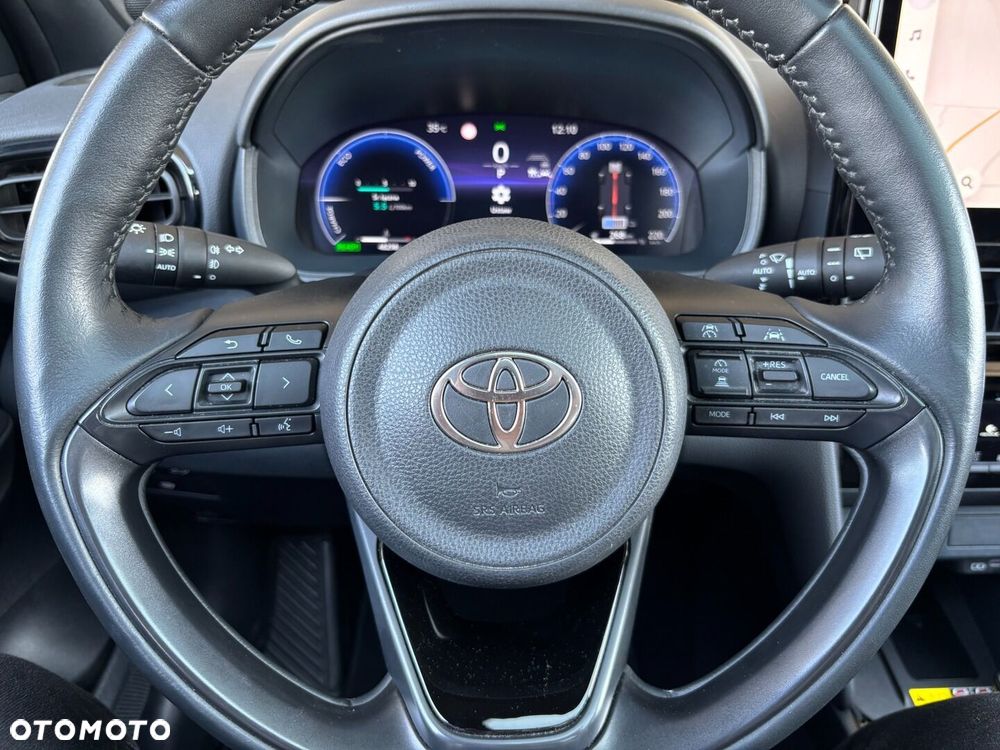 Toyota Yaris Cross Hybrid 1.5 Premiere Edition - 10