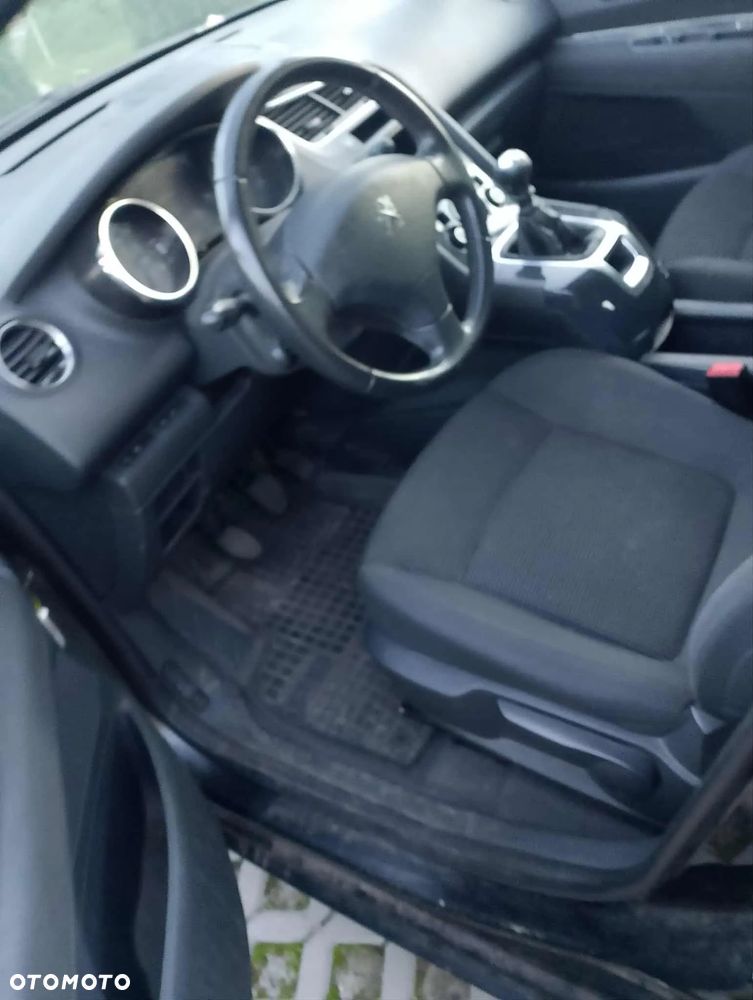 Peugeot 5008 1.6 BlueHDi Active 7os - 11
