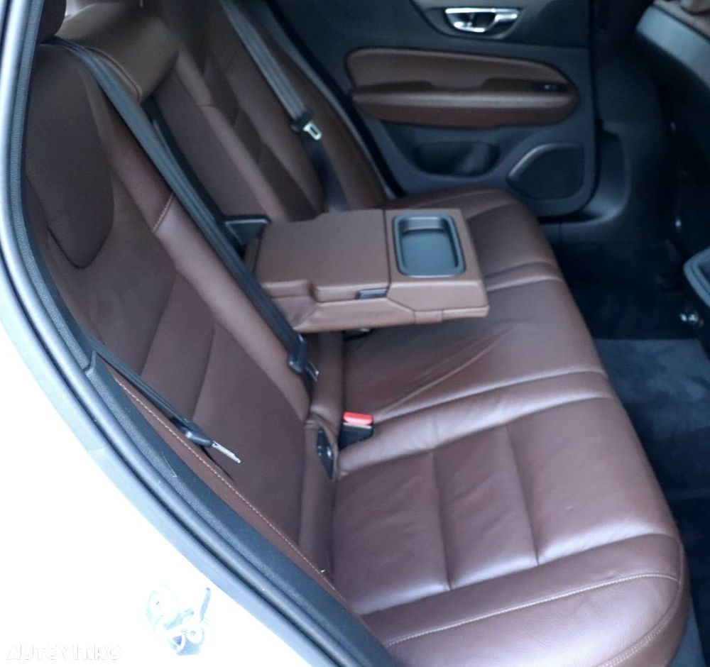 Volvo V60 - 17