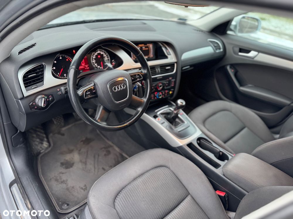 Audi A4 Avant 2.0 TDI - 21