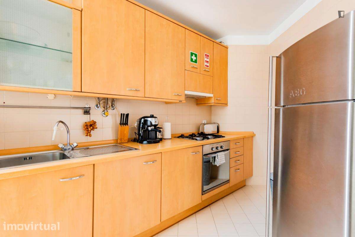 Apartamento com 1 quartos - localizado em São Bento Lisbon - Grande imagem: 2/30