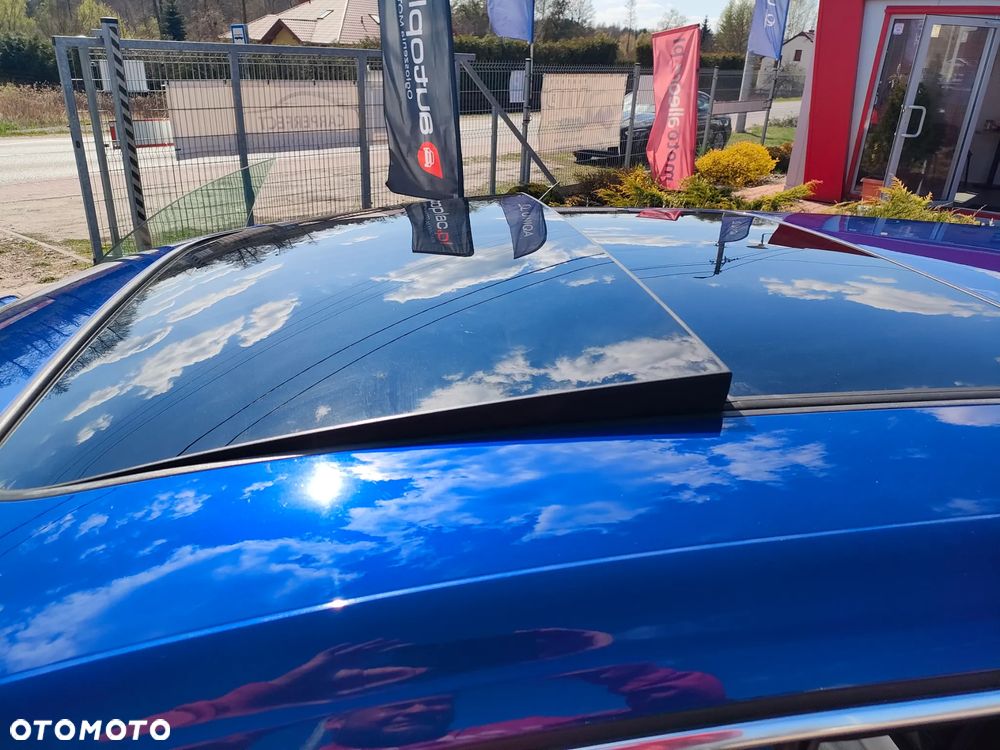 Volkswagen Arteon 2.0 TDI SCR R-Line DSG - 34