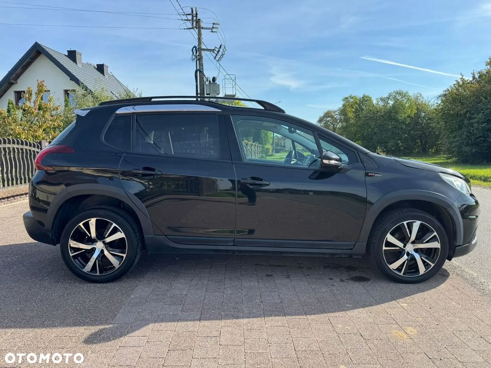 Peugeot 2008 - 9
