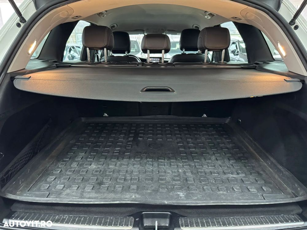 Mercedes-Benz GLC 220 d 4Matic 9G-TRONIC - 11