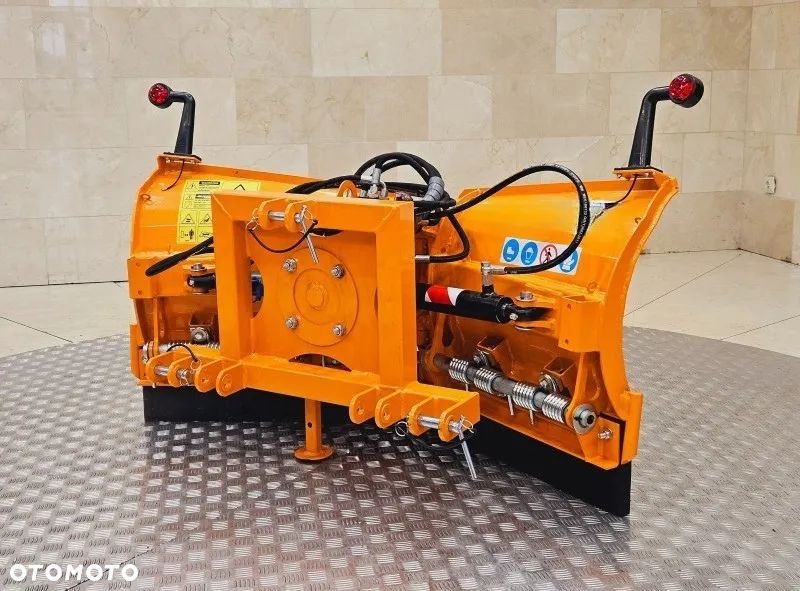 Pług odśnieżny strzałka LNV 180  Raty Transport - 8
