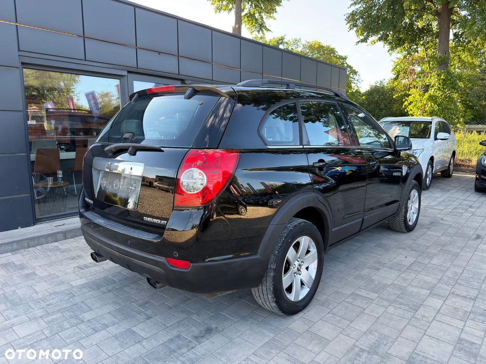 Chevrolet Captiva 2.4 4WD 7 Sitzer LT - 14