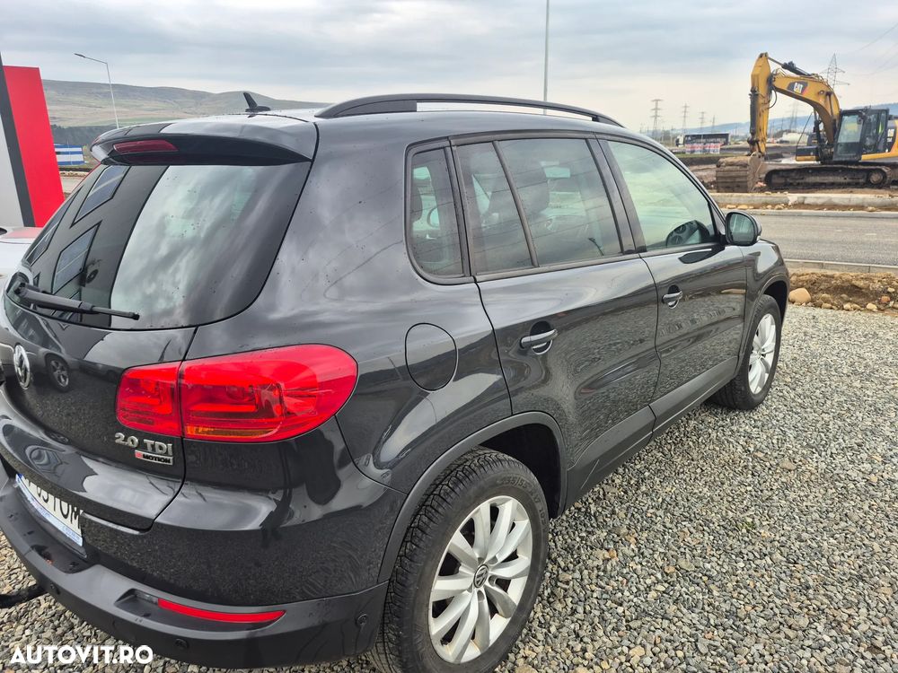 Volkswagen Tiguan 2.0 TDI 4Mot Comfortline - 4