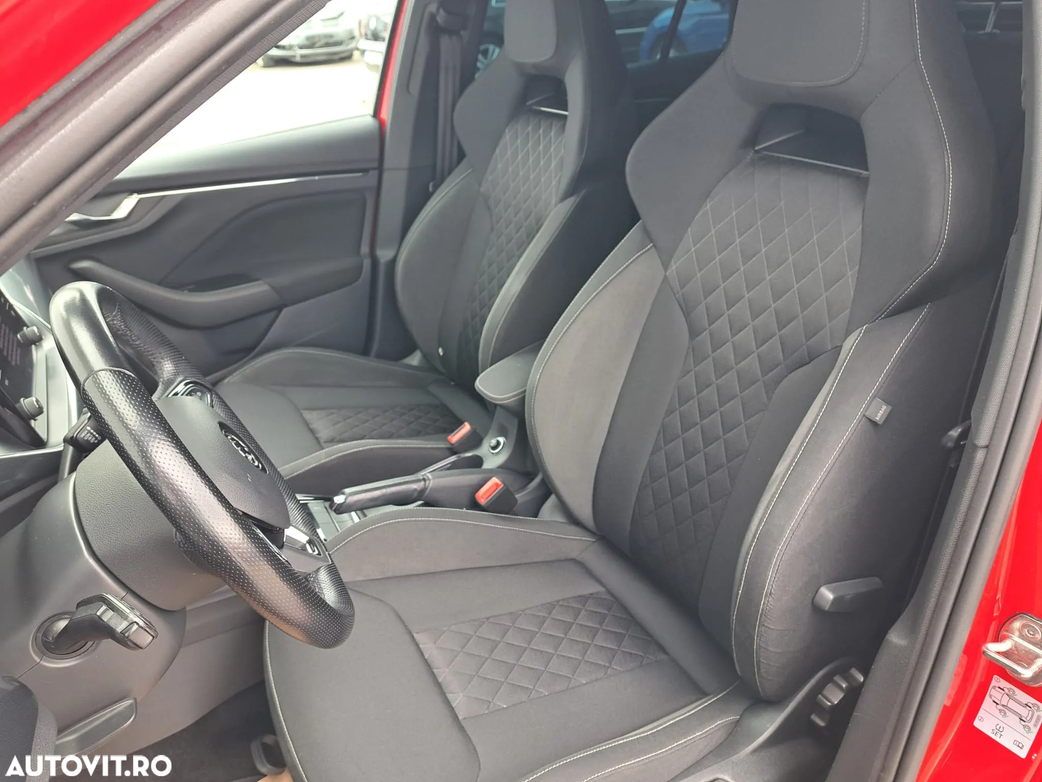 Skoda Kamiq 1.0 TSI DSG Style - 37