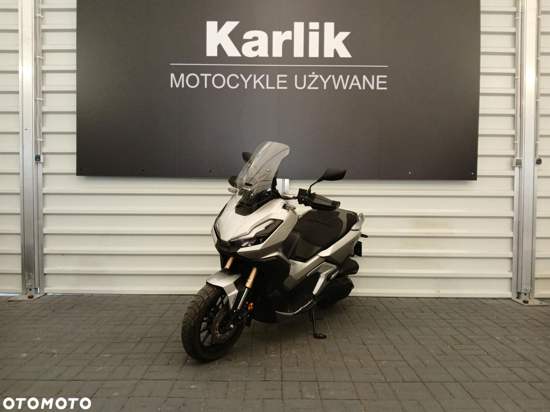 Honda ADV350 - 6