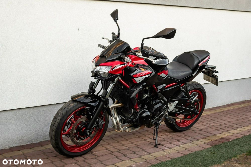 Kawasaki Z 650 - 6
