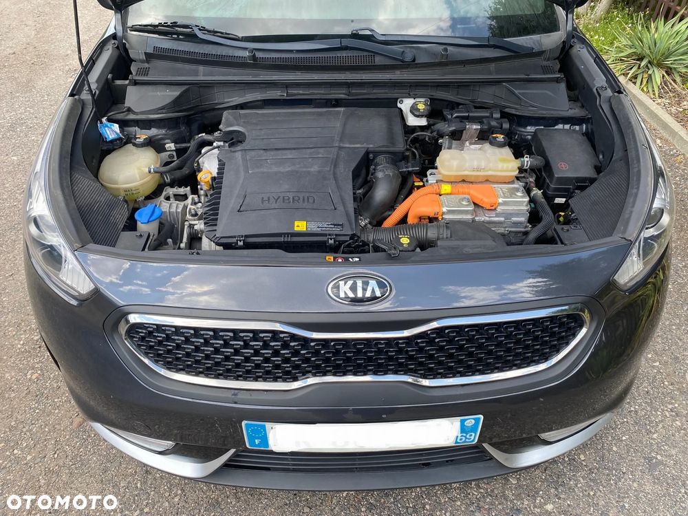 Kia Niro 1.6 GDI Hybrid L Business Line - 8