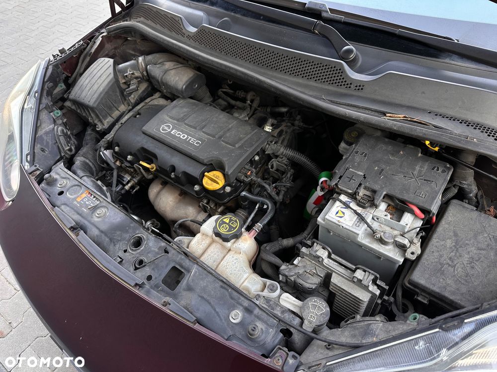 Opel Adam 1.4 Black Jack - 32