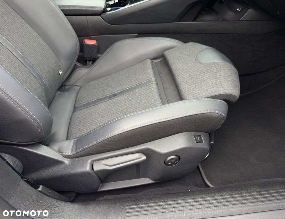 Peugeot 508 1.5 BlueHDi Allure S&S EAT8 - 29