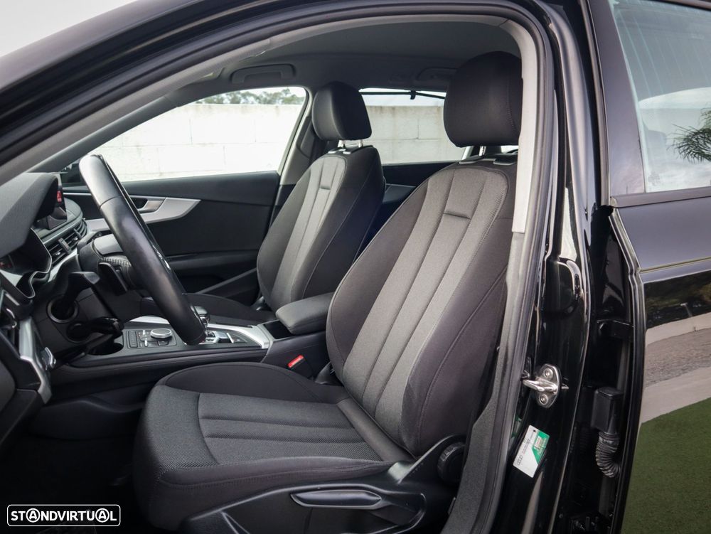 Audi A4 Avant 2.0 TDI Advance S tronic - 22