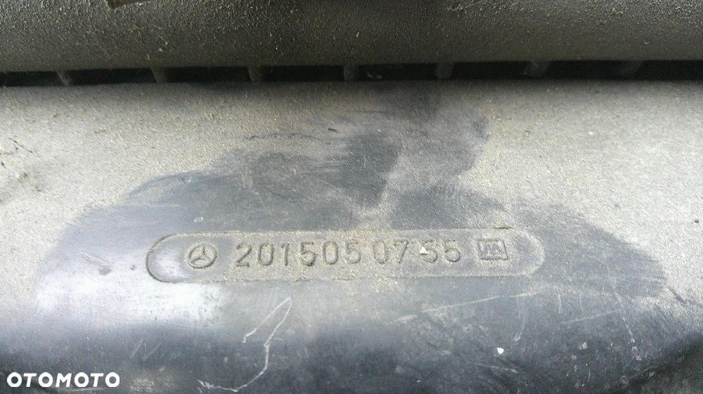MERCEDES W201 190 2.0 BENZYNA CHŁODNICA WODY - 3