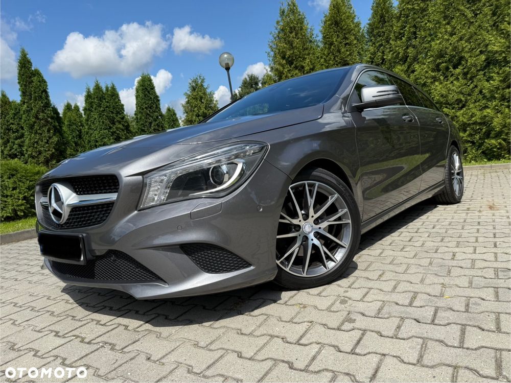 Mercedes-Benz CLA Shooting Brake 180 7G-DCT