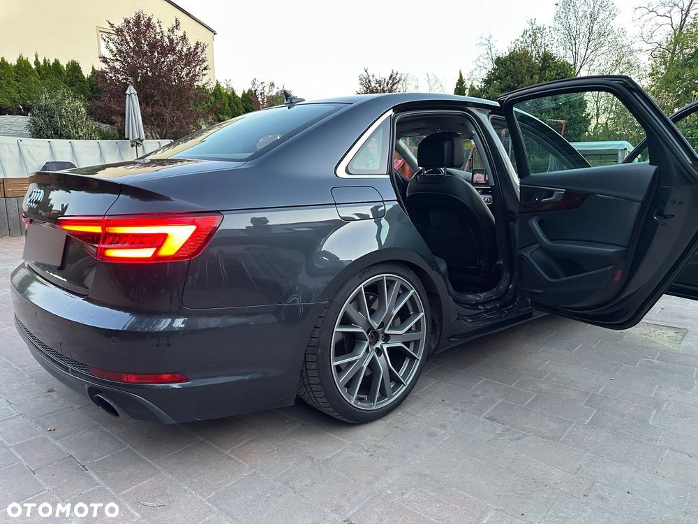 Audi A4 - 8