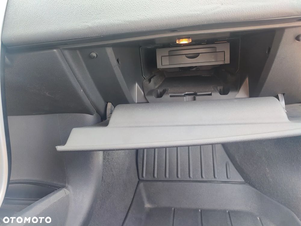 Volvo V50 2.0D DPF Momentum - 14