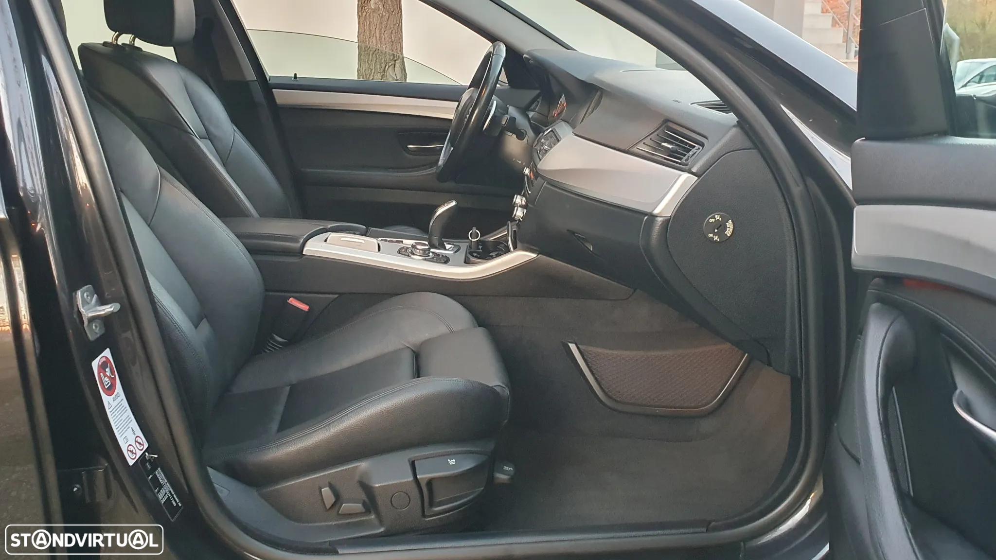 BMW 520 d Line Luxury Auto - 31