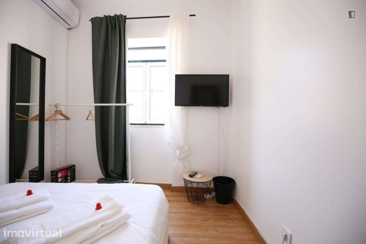 Quarto - localizado em São Bento Lisbon - Grande imagem: 3/36