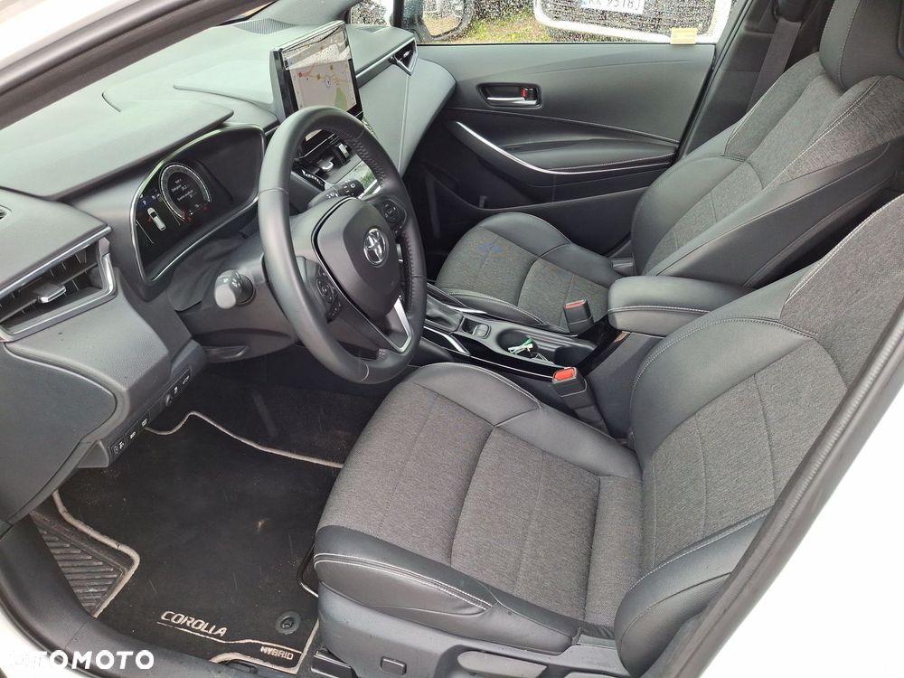Toyota Corolla 1.8 Hybrid Style - 9