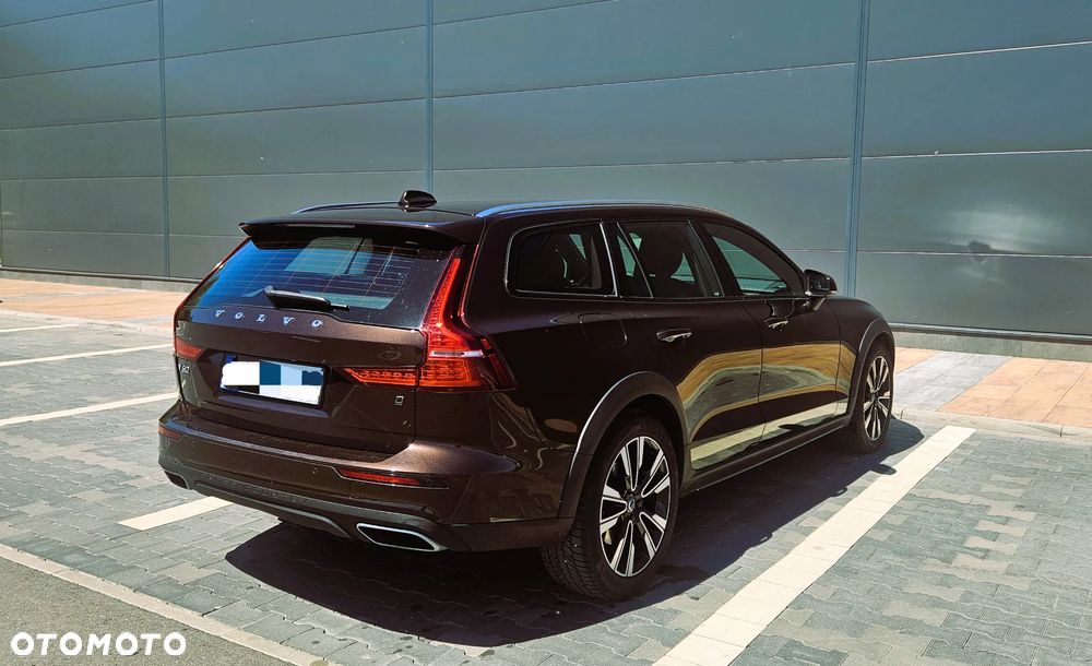 Volvo V60 Cross Country D3 Geartronic Summum - 19