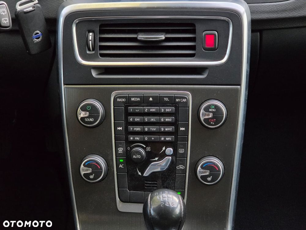 Volvo V60 T3 Edition - 23