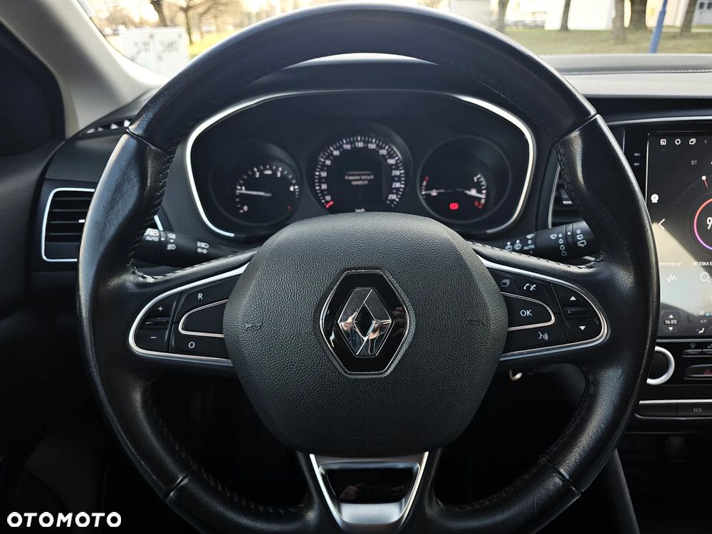 Renault Megane 1.5 Blue dCi Zen - 14