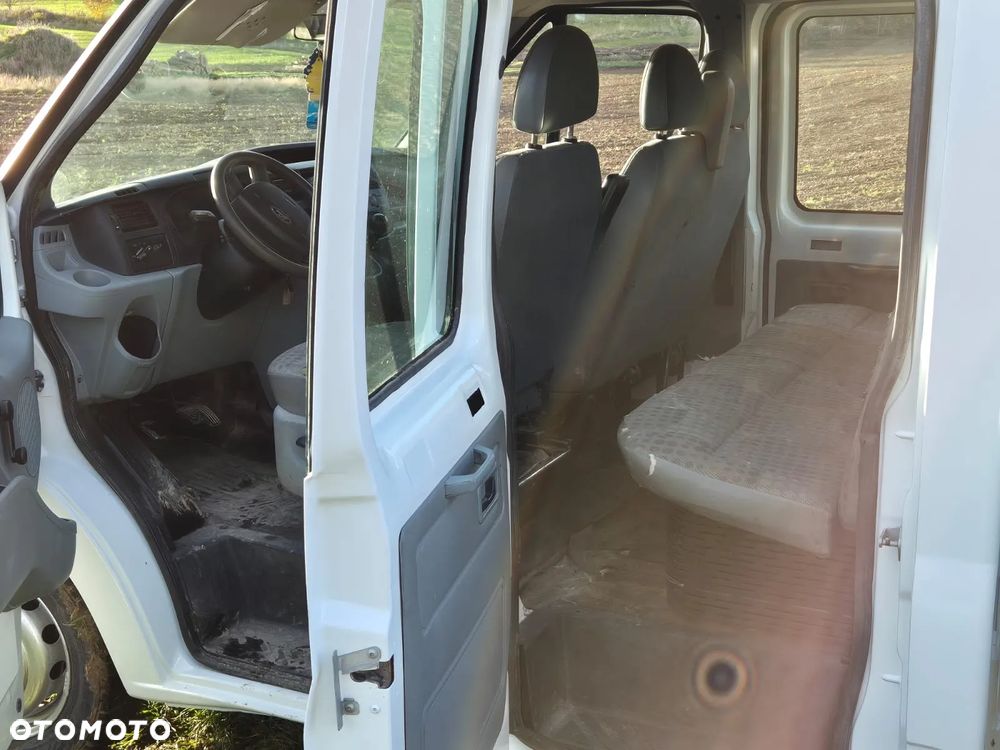 Ford Transit - 9