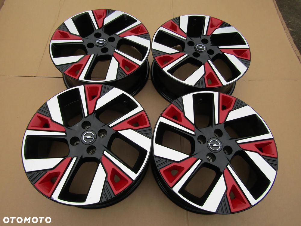 4x Felgi Aluminiowe 18 Opel Mokka II B Corsa F Peugeot 2008 II 2008 5008 Citroen DS3 DS4 C4 Cactus C3 II III 7 j 4x108 ET35 - 5