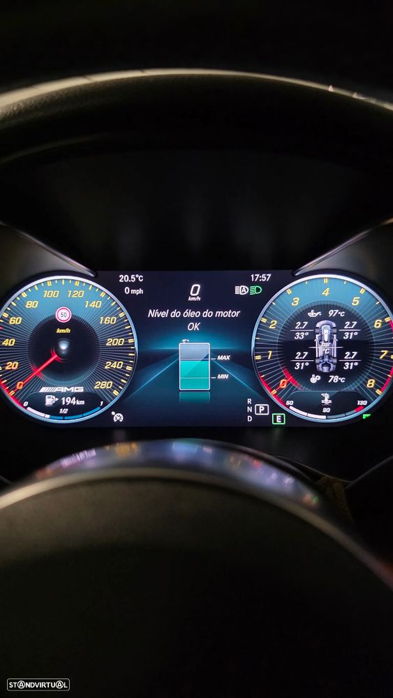 Mercedes-Benz C 200 Station 4Matic 9G-TRONIC AMG Line - 33