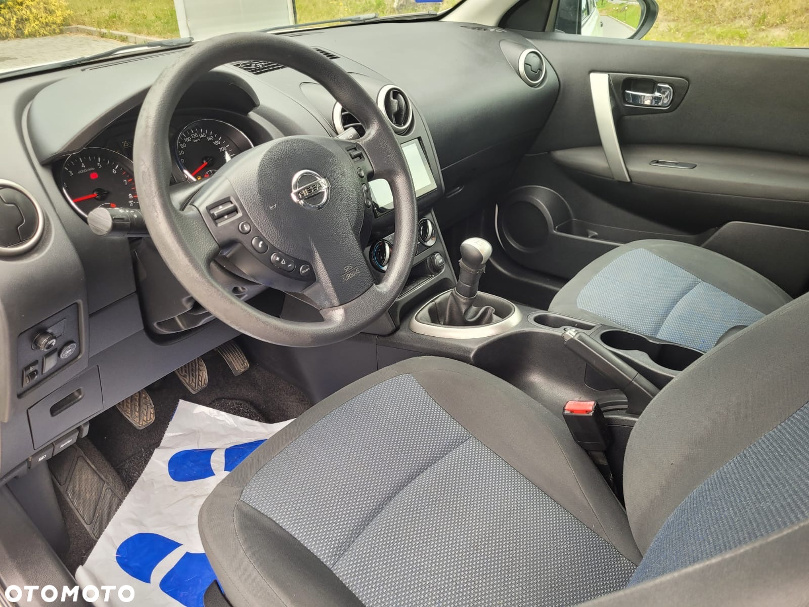 Nissan Qashqai - 11