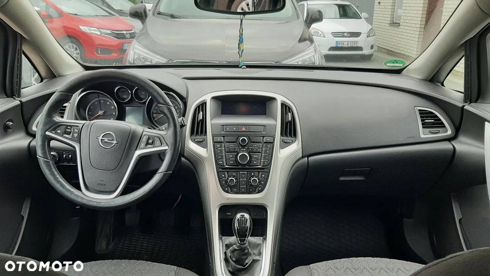 Opel Astra 1.4 Turbo - 14