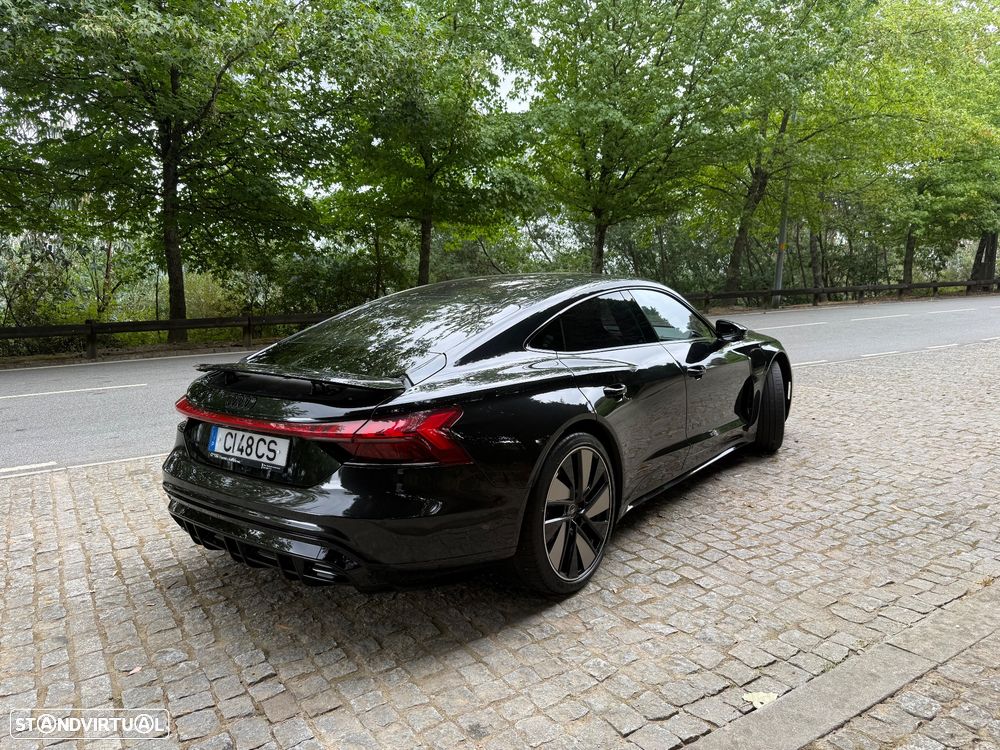Audi e-tron GT quattro - 4
