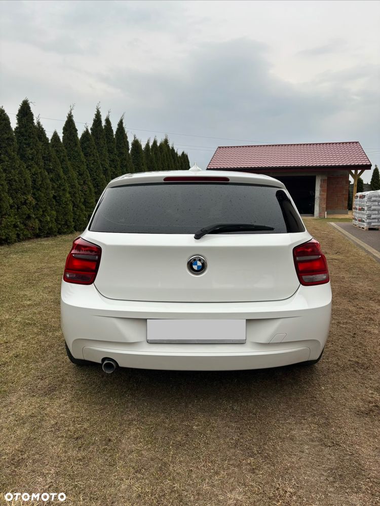 BMW Seria 1 116d - 6