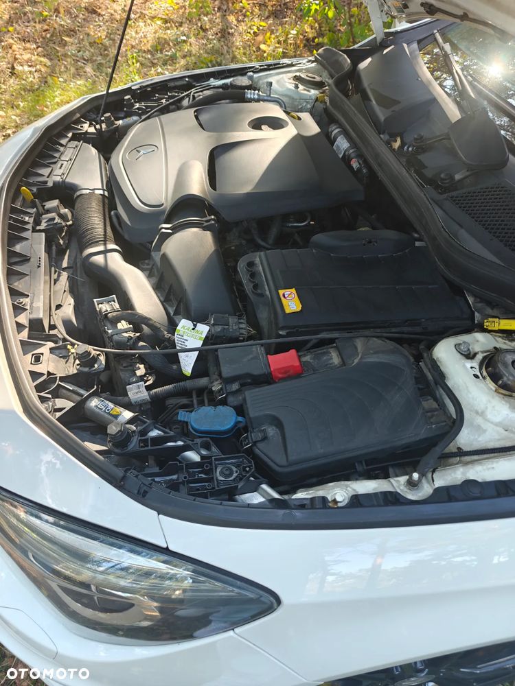 Mercedes-Benz CLA 250 7G-DCT - 30