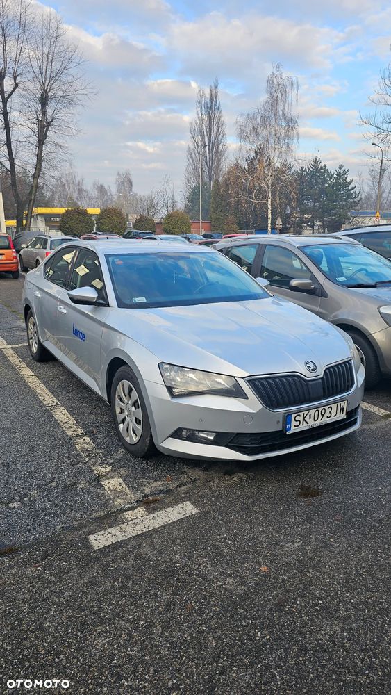 Skoda Superb 1.4 TSI ACT Active - 3