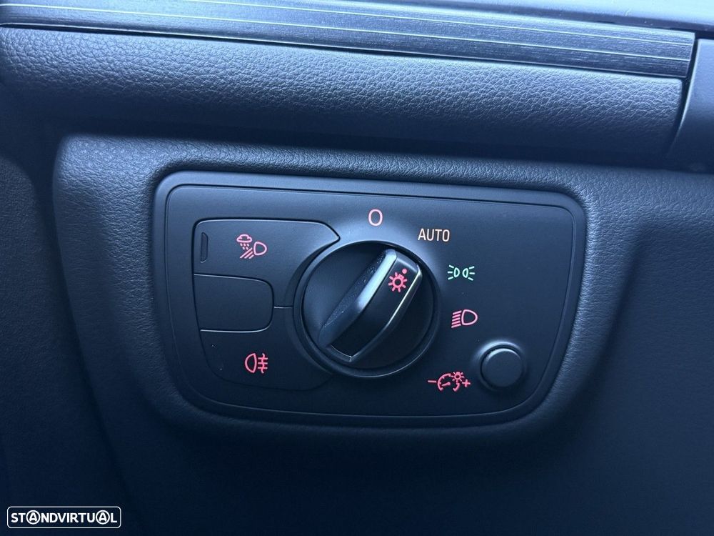 Audi A6 Avant 3.0 TDI competition quattro tiptronic - 29