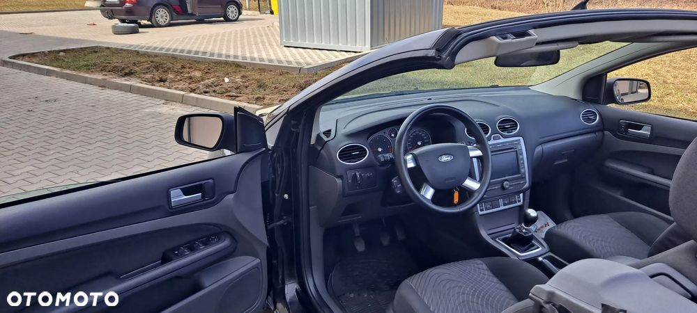 Ford Focus 2.0 TDCi DPF Titanium - 9