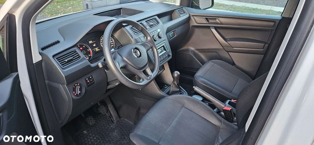 Volkswagen Caddy - 29