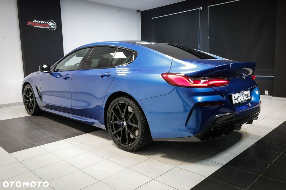 BMW Seria 8 - 11