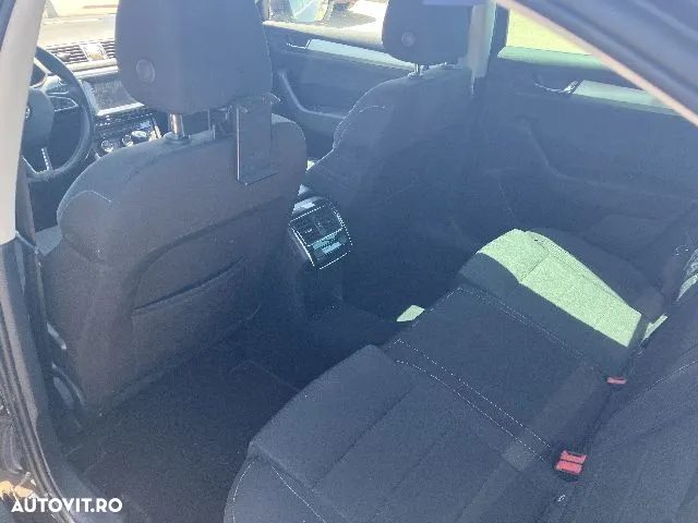 Skoda Superb 2.0 TDI DSG Ambition - 6